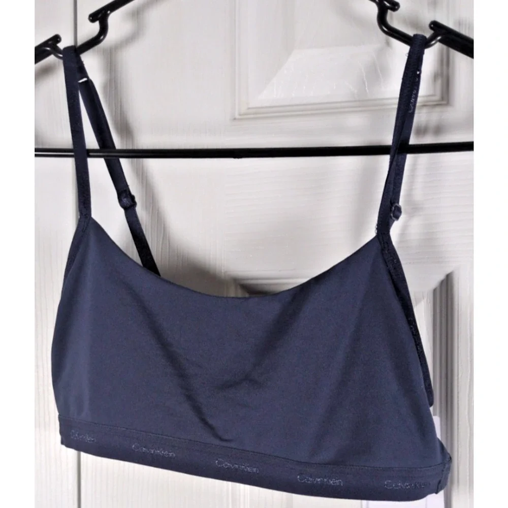 Calvin Klein Women's Form to Body Unlined Bralette QF6757 Speakeasy Blue Small